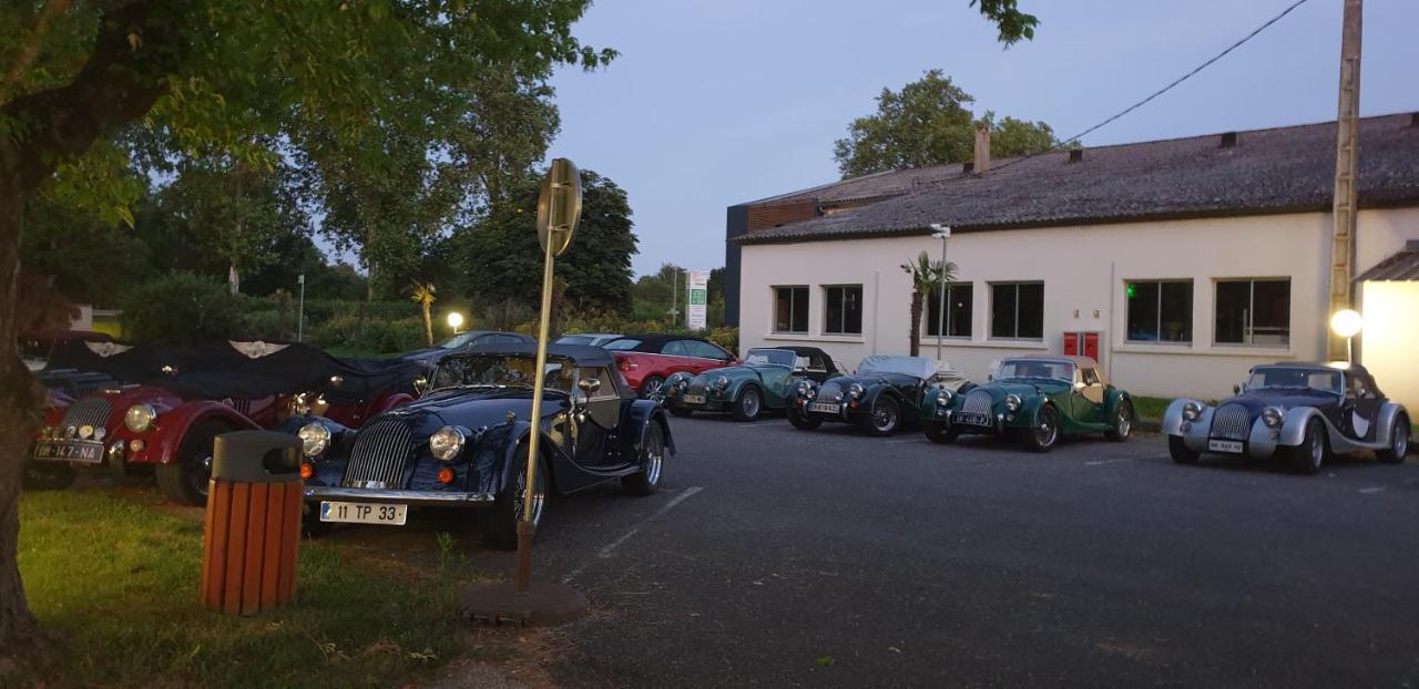 Le Fleurance - NOUVELLE équipe - Groupe LOGIS Hôtels Esterno foto